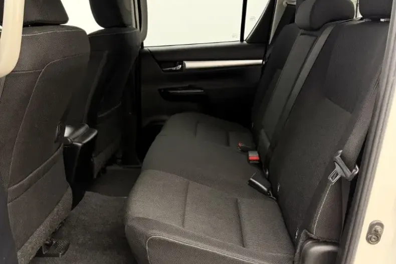 Toyota Hilux din 2021 cu 76.500 km - oferta TOY238205 - foto 23