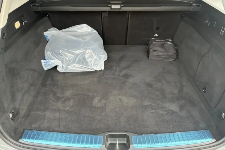 Mercedes-Benz GLE 350 (Clasa GLE) din 2025 cu 45.938 km - oferta MER238214 - foto 10