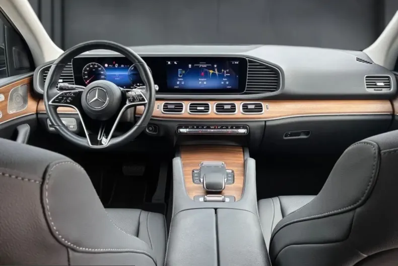 Mercedes-Benz GLE 350 (Clasa GLE) din 2025 cu 45.938 km - oferta MER238214 - foto 15