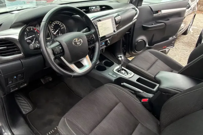 Toyota Hilux din 2022 cu 116.543 km - oferta TOY238232 - foto 7