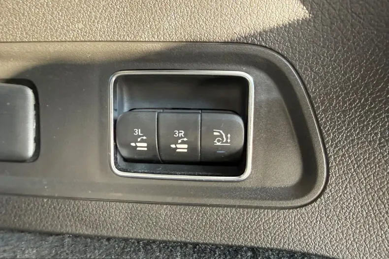 Mercedes-Benz GLS 63 (Clasa GLS) din 2022 cu 58.688 km - oferta MER238243 - foto 35