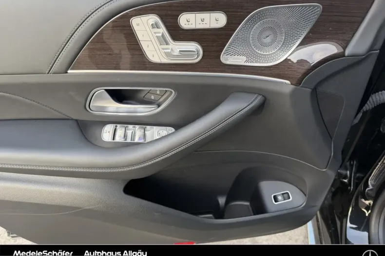 Mercedes-Benz GLS 63 (Clasa GLS) din 2023 cu 21.169 km - oferta MER238244 - foto 14