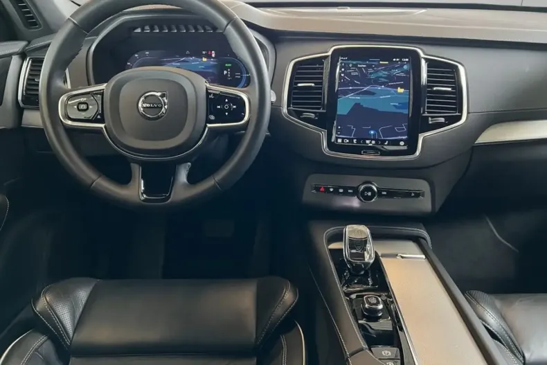 Volvo XC90 din 2022 cu 90.767 km - oferta VOL238248 - foto 12