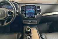 Volvo XC90 din 2022 cu 90.767 km - oferta VOL238248 - foto 13