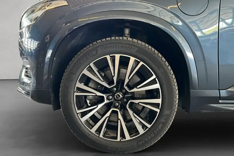 Volvo XC90 din 2022 cu 90.767 km - oferta VOL238248 - foto 26