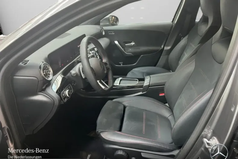 Mercedes-Benz A 180 (Clasa A) din 2025 cu 24.455 km - oferta MER238252 - foto 8