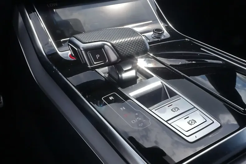 Audi SQ8 din 2021 cu 38.500 km - oferta AUD238254 - foto 10