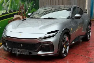 Ferrari Purosangue din 2023 - oferta FER238274