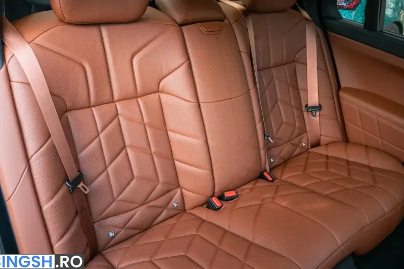 BMW 740 (Seria 7) din 2026 cu 10.500 km - oferta BMW238279 - foto 22