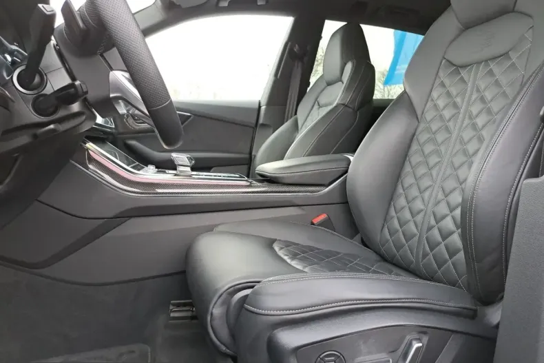 Audi SQ8 din 2023 cu 24.650 km - oferta AUD238295 - foto 14