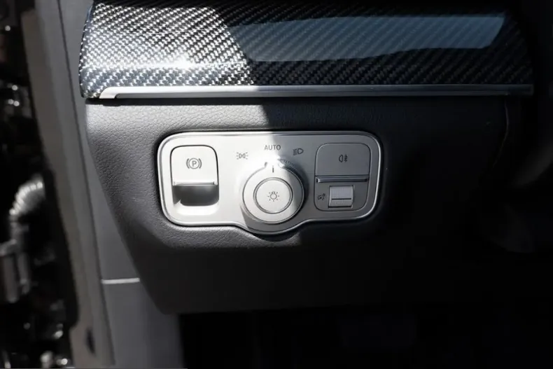 Mercedes-Benz GLE 300 (Clasa GLE) din 2025 cu 23.576 km - oferta MER238306 - foto 19