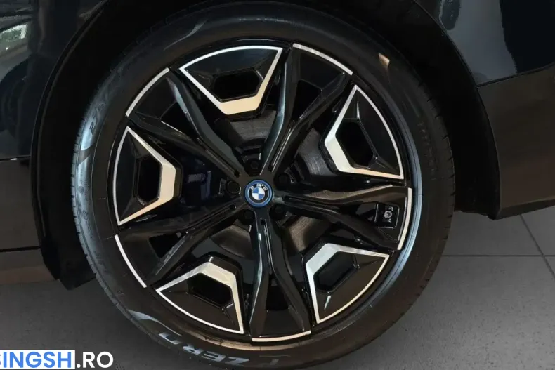 BMW iX din 2023 cu 72.934 km - oferta BMW238318 - foto 6