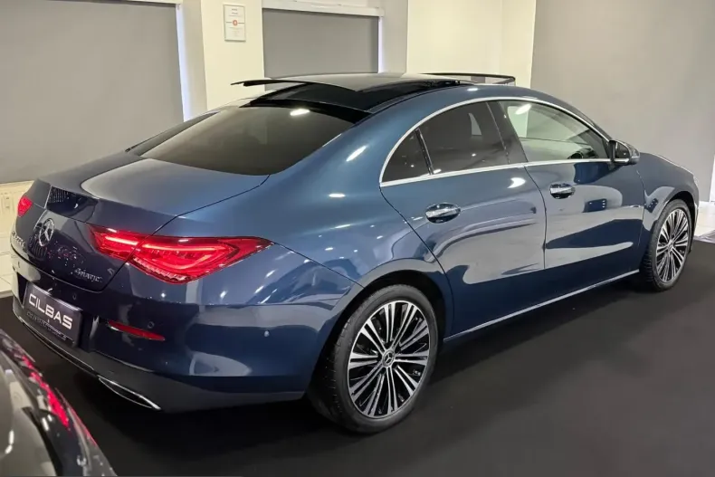 Mercedes-Benz CLA 220 (Clasa CLA) din 2021 cu 85.890 km - oferta MER238324 - foto 7