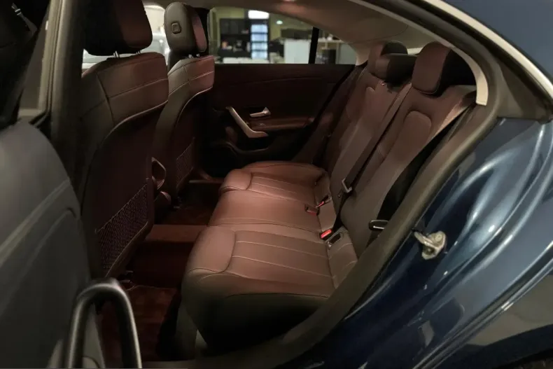 Mercedes-Benz CLA 220 (Clasa CLA) din 2021 cu 85.890 km - oferta MER238324 - foto 19