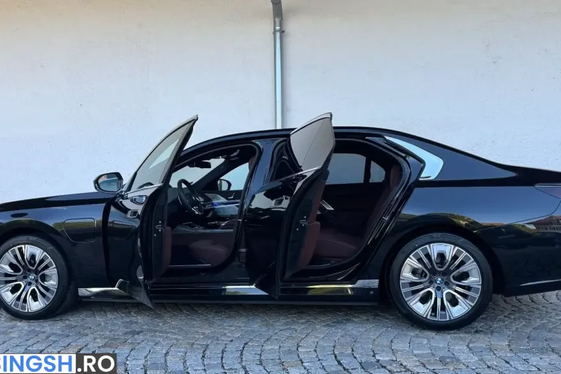 BMW 750 (Seria 7) din 2024 cu 10.000 km - oferta BMW238343 - foto 4