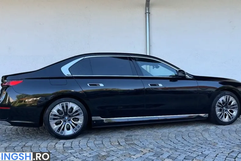 BMW 750 (Seria 7) din 2024 cu 10.000 km - oferta BMW238343 - foto 6