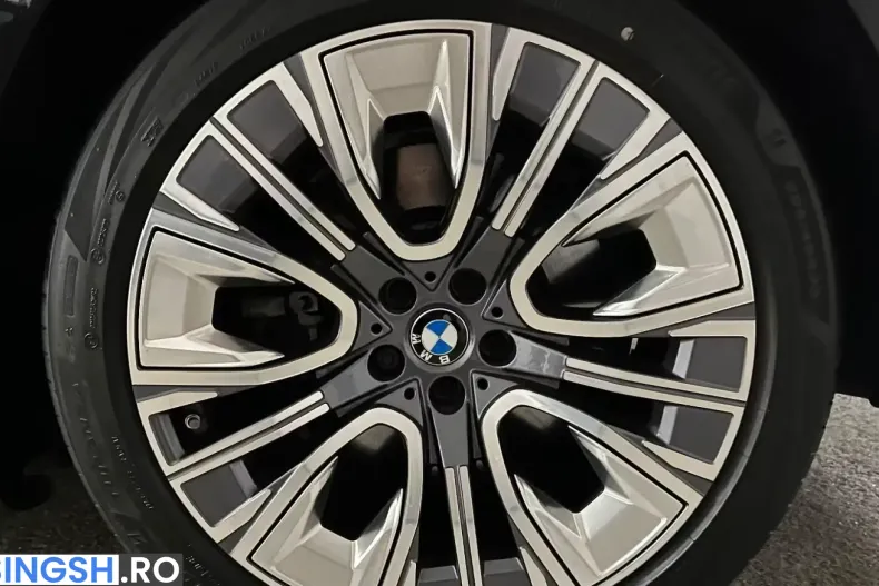 BMW 750 (Seria 7) din 2024 cu 10.000 km - oferta BMW238343 - foto 19