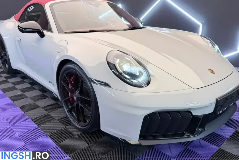 Porsche 992 din 2026 cu 2.610 km - oferta POR238348 - foto 3