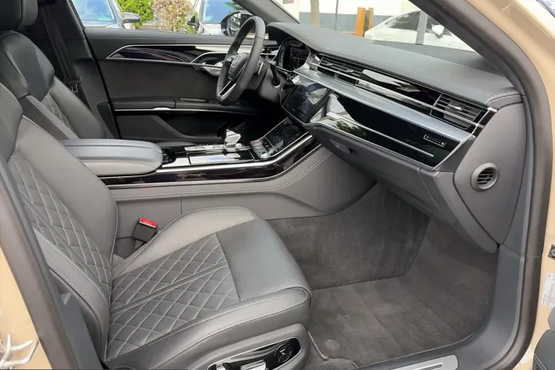 Audi S8 din 2024 cu 23.669 km - oferta AUD238355 - foto 14