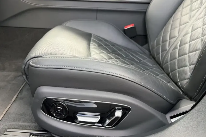 Audi S8 din 2024 cu 23.669 km - oferta AUD238355 - foto 16