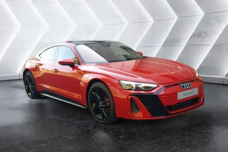 Audi e-tron GT din 2024 cu 9.250 km - oferta AUD238361 - foto 1