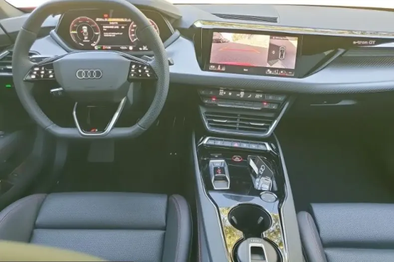 Audi e-tron GT din 2024 cu 9.250 km - oferta AUD238361 - foto 9