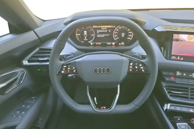 Audi e-tron GT din 2024 cu 9.250 km - oferta AUD238361 - foto 11