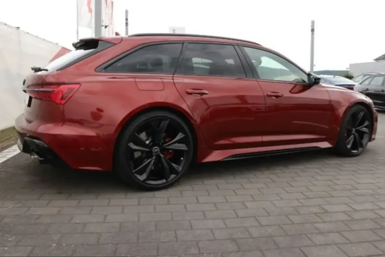 Audi RS6 din 2025 cu 8.501 km - oferta AUD238366 - foto 3