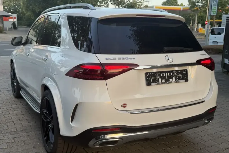 Mercedes-Benz GLE 350 (Clasa GLE) din 2025 cu 15.739 km - oferta MER238375 - foto 4