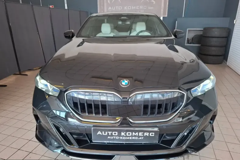 BMW 520 (Seria 5) din 2023 cu 59.230 km - oferta BMW238387 - foto 1