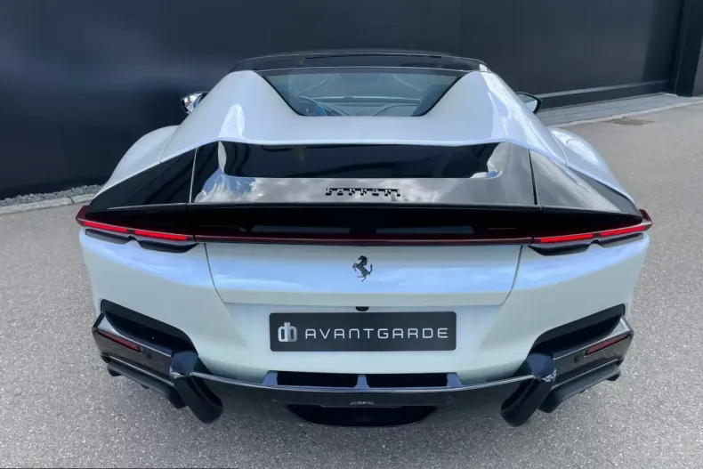 Ferrari 12Cilindri din 2025 cu 190 km - oferta FER238391 - foto 5