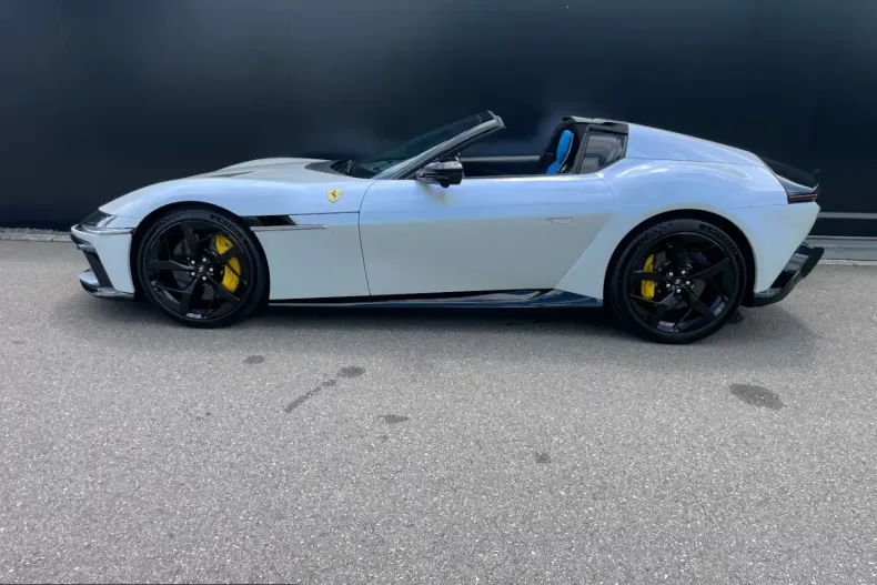Ferrari 12Cilindri din 2025 cu 190 km - oferta FER238391 - foto 11