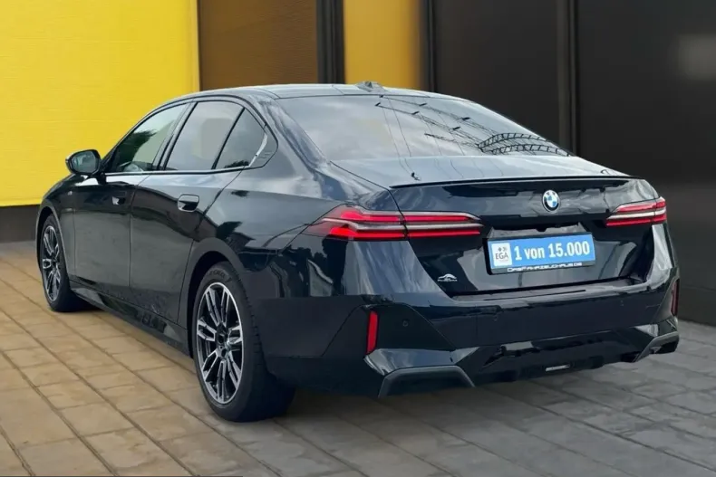 BMW 520 (Seria 5) din 2024 cu 22.900 km - oferta BMW238394 - foto 4