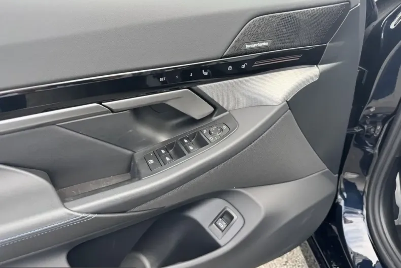 BMW 520 (Seria 5) din 2024 cu 22.900 km - oferta BMW238394 - foto 14