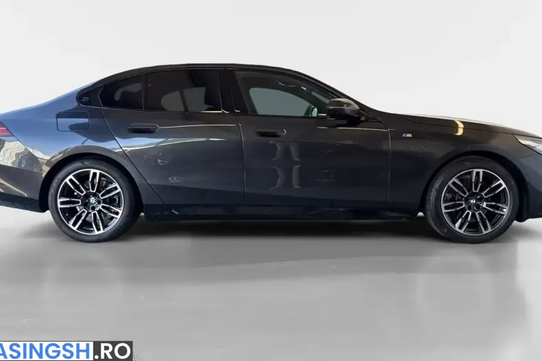 BMW 520 (Seria 5) din 2025 cu 25.016 km - oferta BMW238398 - foto 3