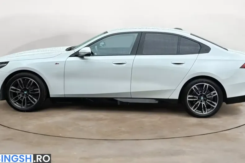 BMW 520 (Seria 5) din 2024 cu 54.995 km - oferta BMW238400 - foto 2