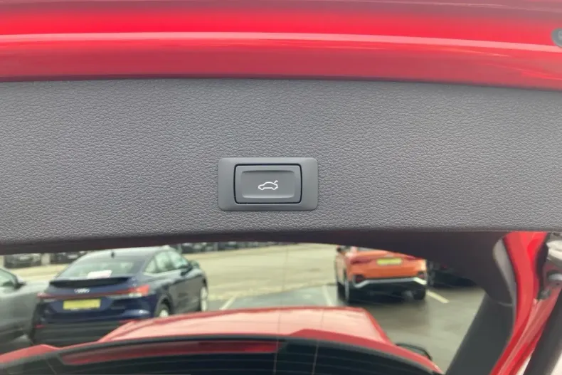Audi SQ2 din 2025 cu 31.000 km - oferta AUD238404 - foto 13