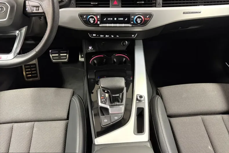 Audi A4 din 2024 cu 18.400 km - oferta AUD238405 - foto 6