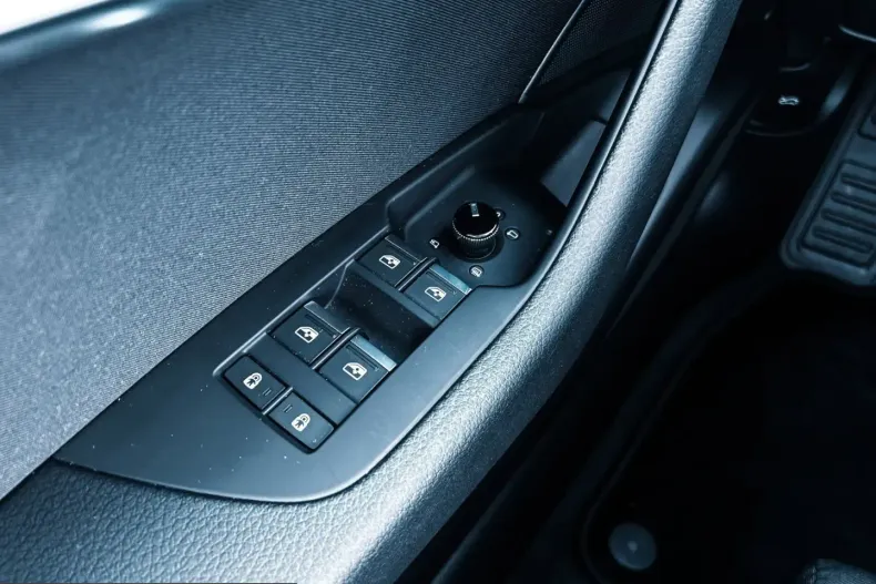 Audi A6 din 2024 cu 31.613 km - oferta AUD238406 - foto 10