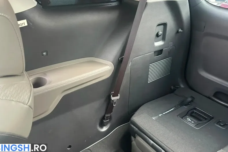 Kia Carnival din 2024 cu 14.809 km - oferta KIA238408 - foto 15