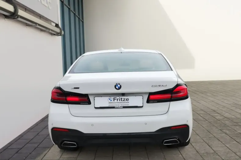 BMW 520 (Seria 5) din 2023 cu 70.955 km - oferta BMW238410 - foto 6