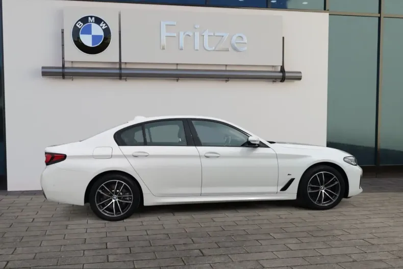 BMW 520 (Seria 5) din 2023 cu 70.955 km - oferta BMW238410 - foto 8