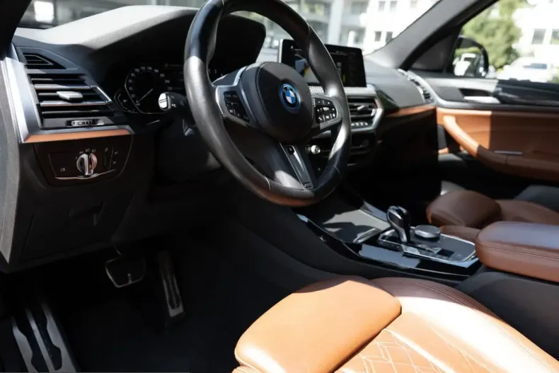 BMW X3 (Seria X) din 2022 cu 63.376 km - oferta BMW238413 - foto 2