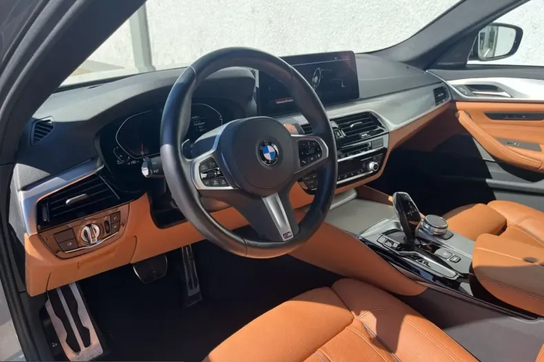 BMW 540 (Seria 5) din 2023 cu 64.921 km - oferta BMW238418 - foto 2