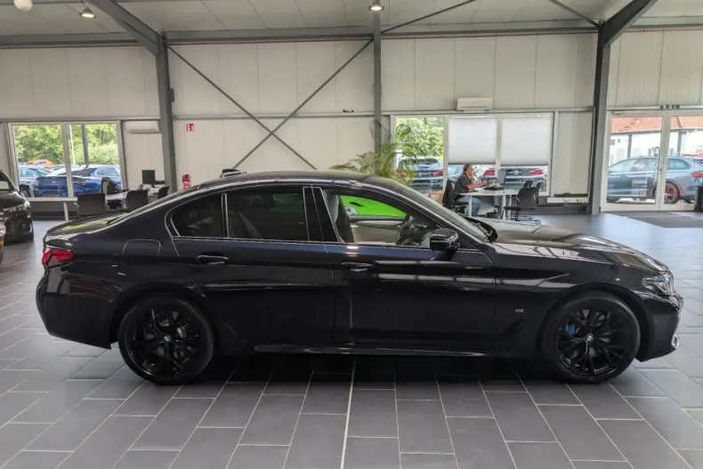 BMW 540 (Seria 5) din 2023 cu 79.000 km - oferta BMW238421 - foto 8
