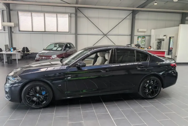 BMW 540 (Seria 5) din 2023 cu 79.000 km - oferta BMW238421 - foto 9