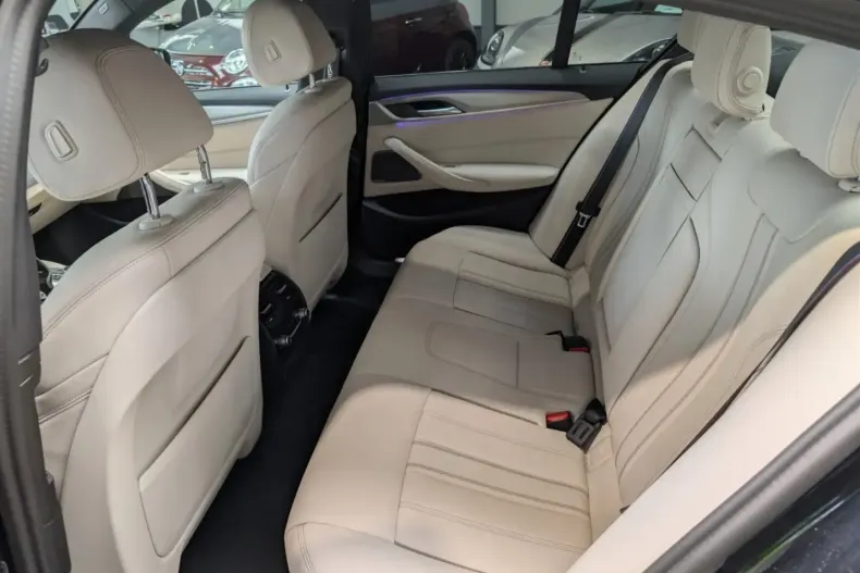 BMW 540 (Seria 5) din 2023 cu 79.000 km - oferta BMW238421 - foto 11