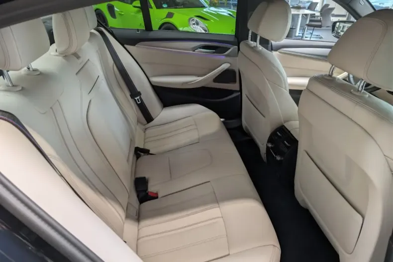 BMW 540 (Seria 5) din 2023 cu 79.000 km - oferta BMW238421 - foto 12