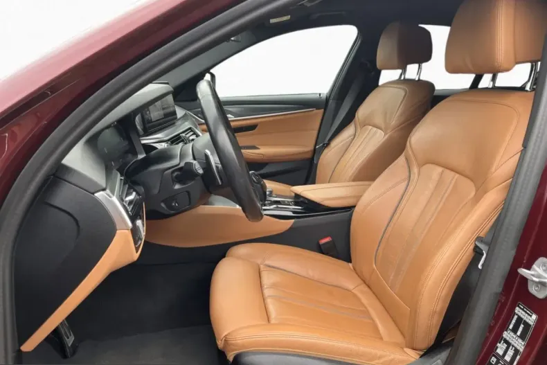 BMW 540 (Seria 5) din 2023 cu 89.035 km - oferta BMW238425 - foto 2