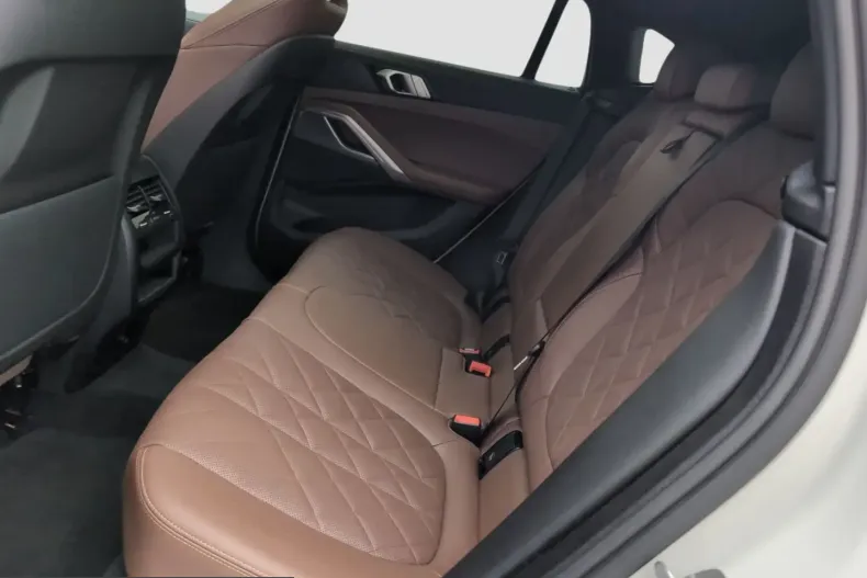 BMW X6 (Seria X) din 2023 cu 44.629 km - oferta BMW238437 - foto 9